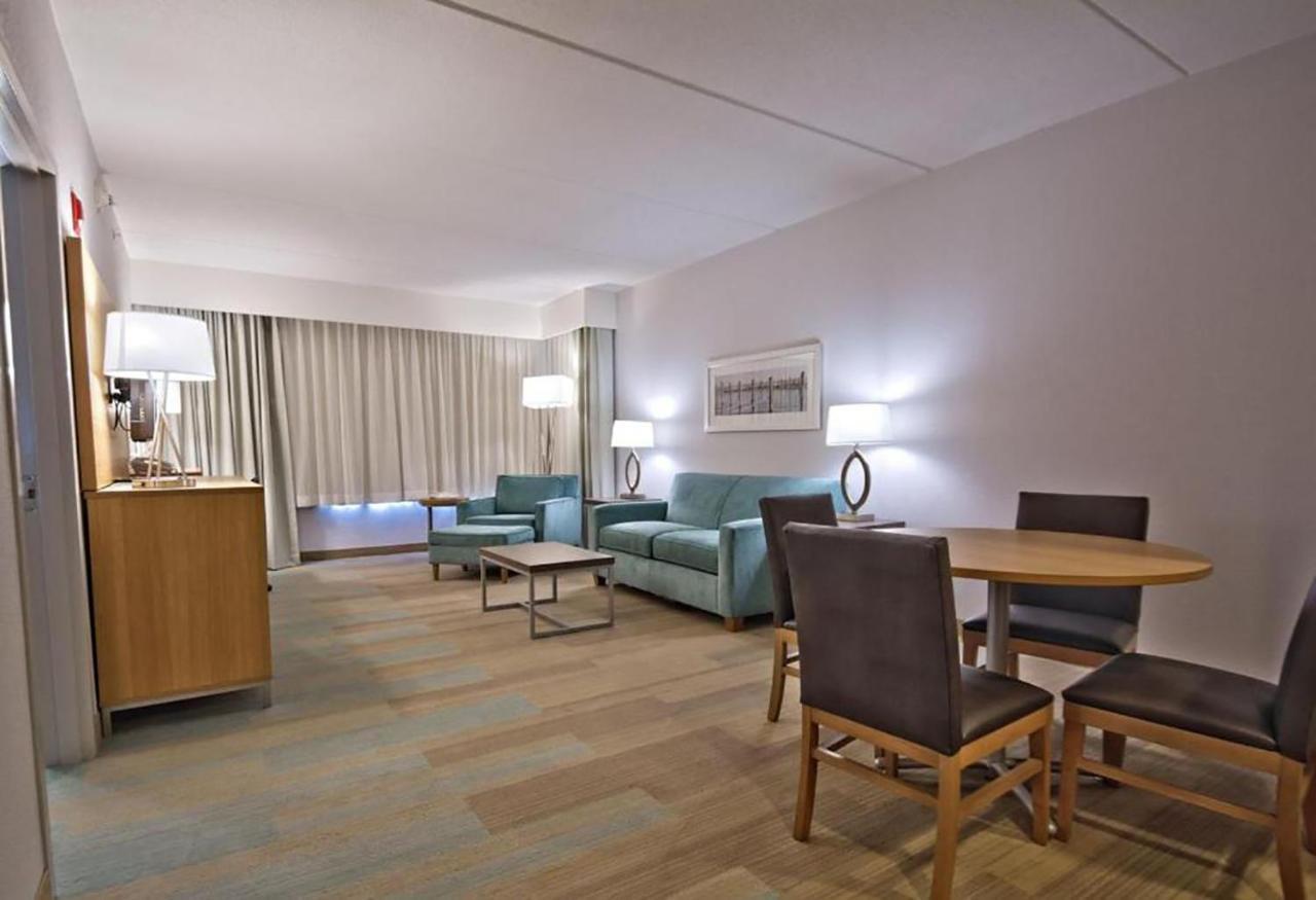 Holiday Inn Manahawkin/Long Beach Island By Ihg Esterno foto
